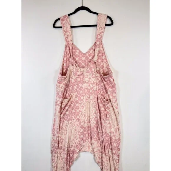 NWT Free People Movement Womens High Tide Jumpsuit Pink Ankle Zip Medium